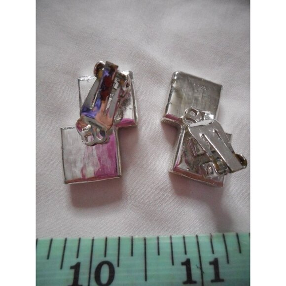 Vintage Calais clip on earrings silver with two tone blue costume jewelry - Picture 5 of 5